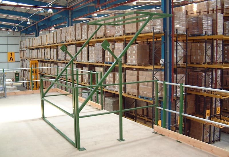 industrial mezzanine safety rail